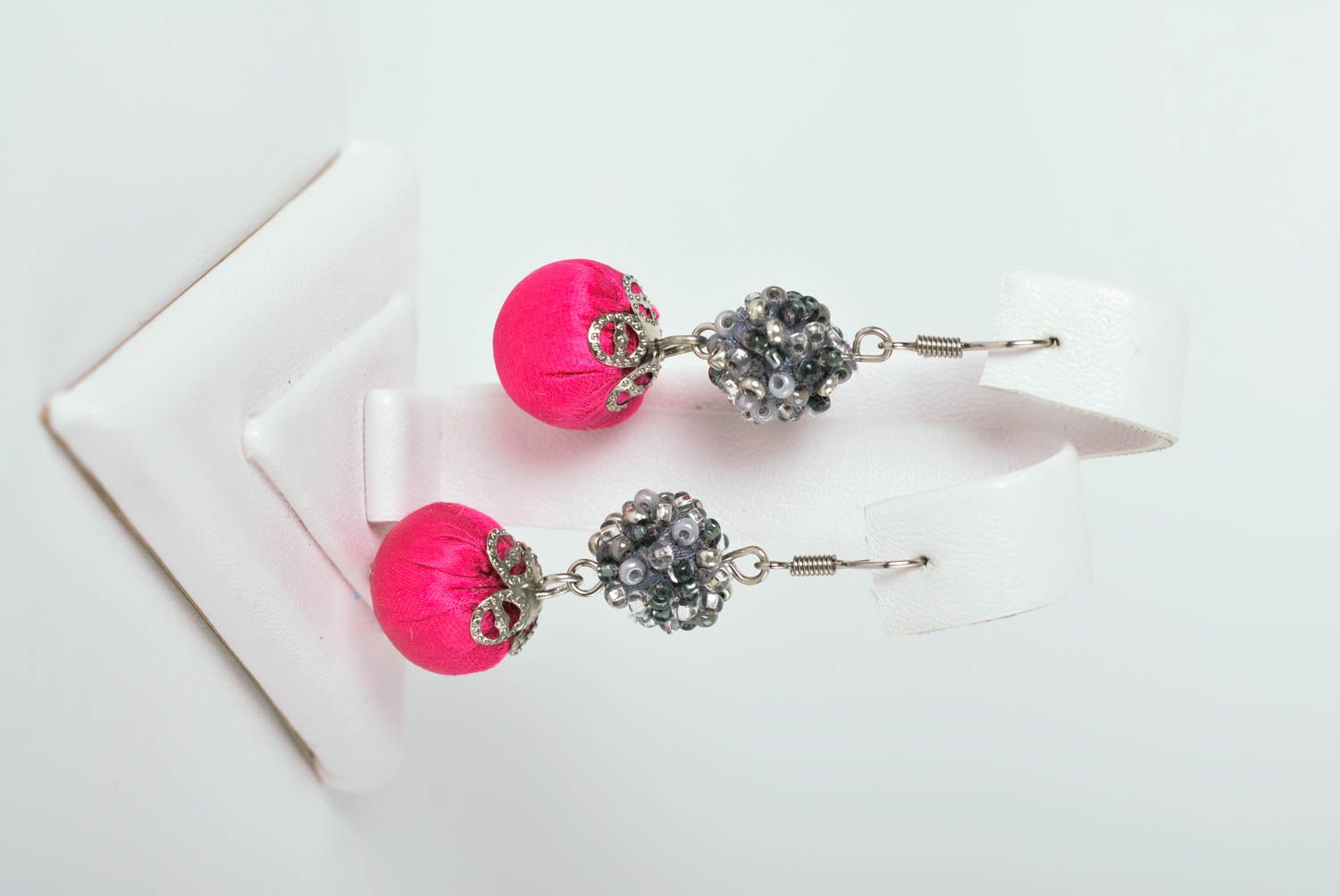 Handmade stylish earrings crimson earrings beaded textile earrings gift for her photo 1