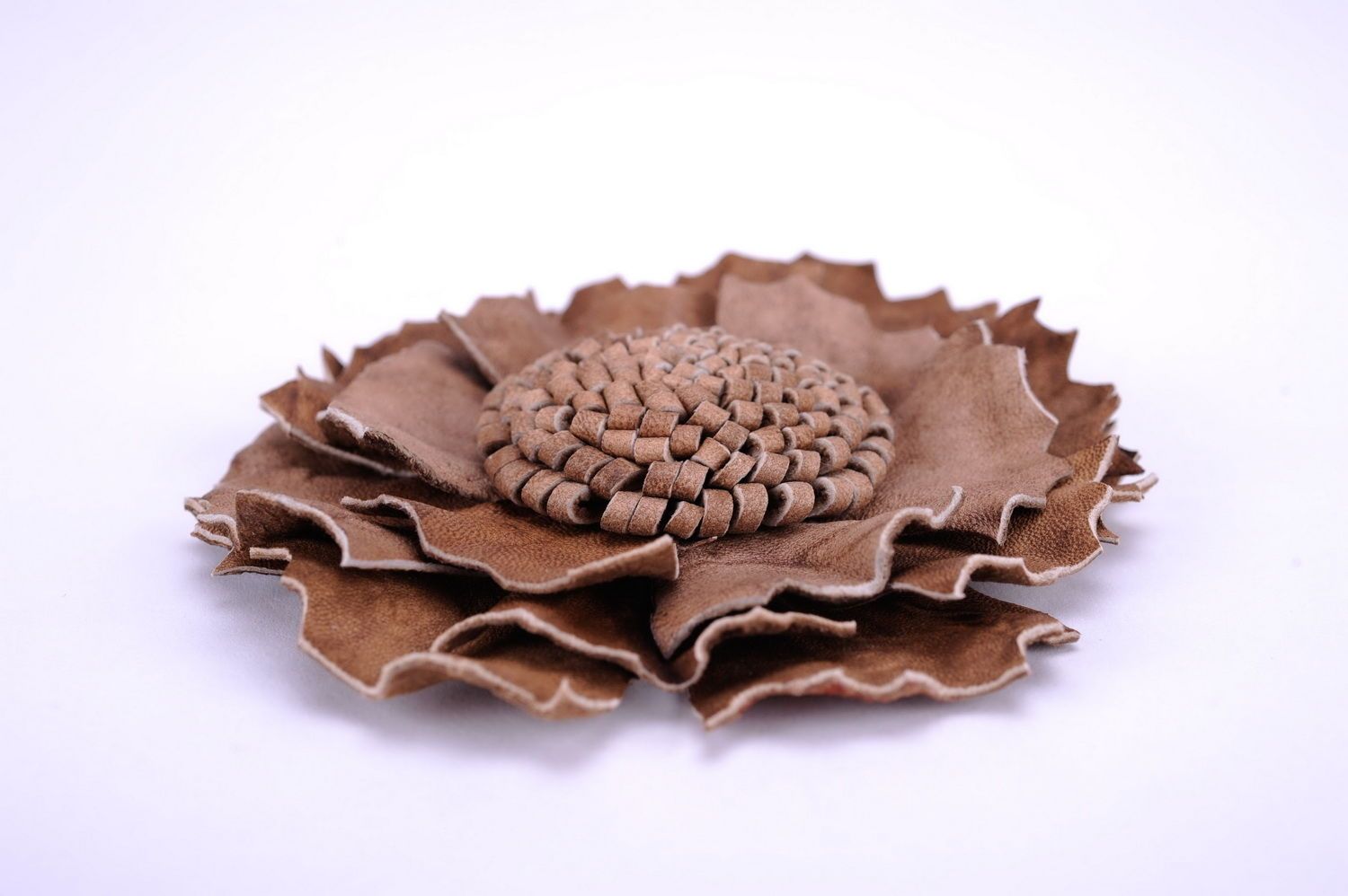 Braune handmade Brosche-Blume foto 1