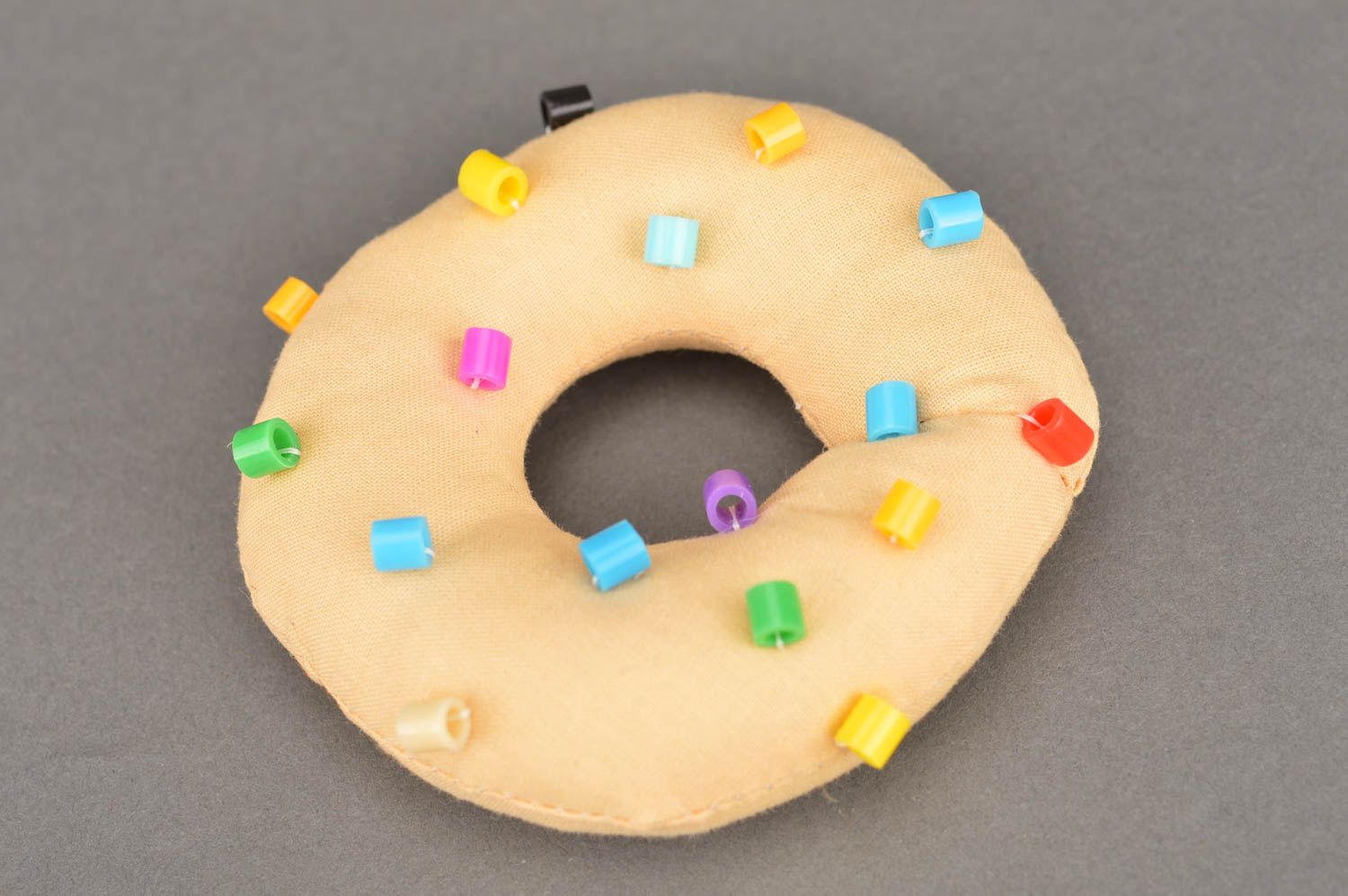 Handmade soft needle bed soft toy donut natural fabric toys home decor  photo 2