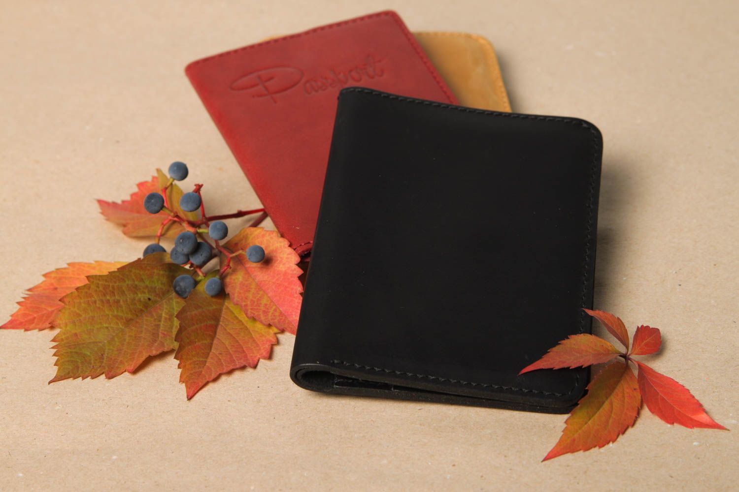 Stylish handmade leather wallet elegant wallet design accessories for men photo 1