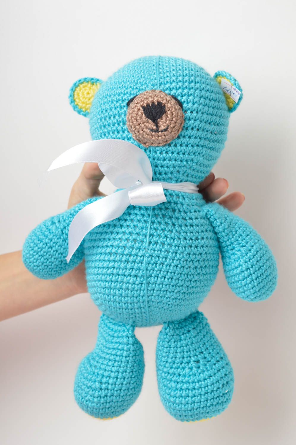 Jouet ours bleu avec noeud Peluche faite main tricotée Cadeau pour enfant photo 5