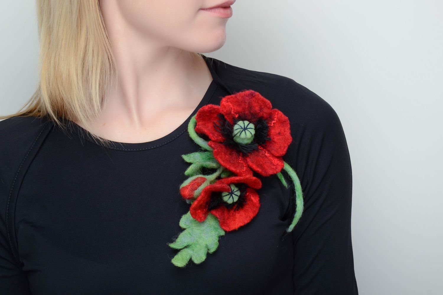 Large felted brooch Poppies photo 5