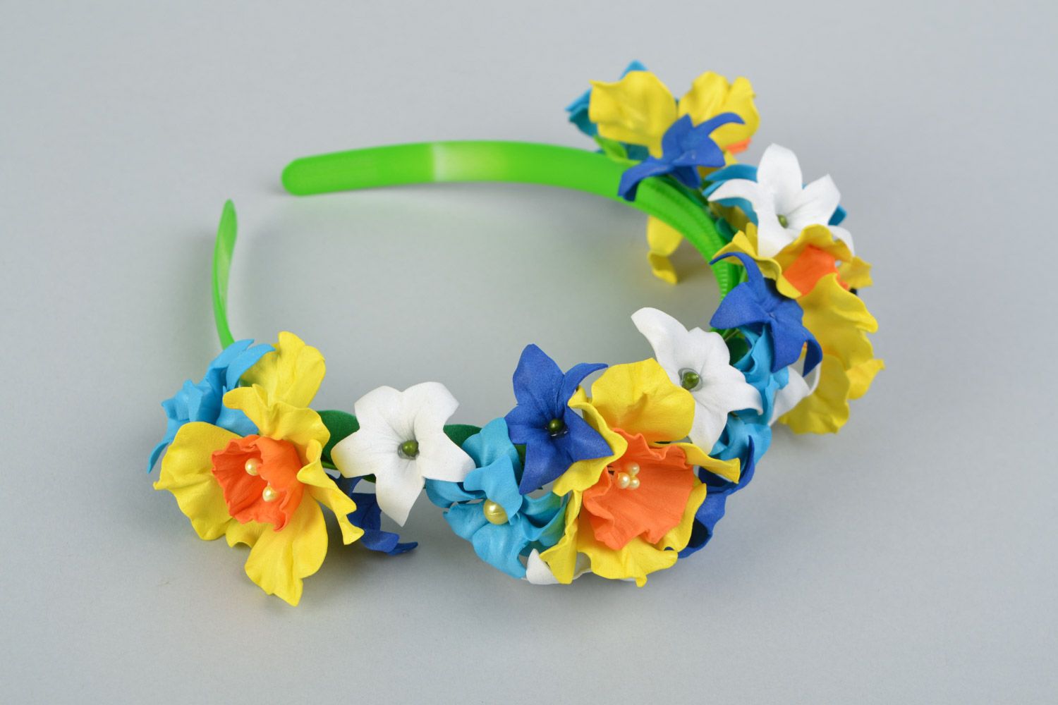 Handmade tender designer floral headband with plastic suede narcissus  photo 3