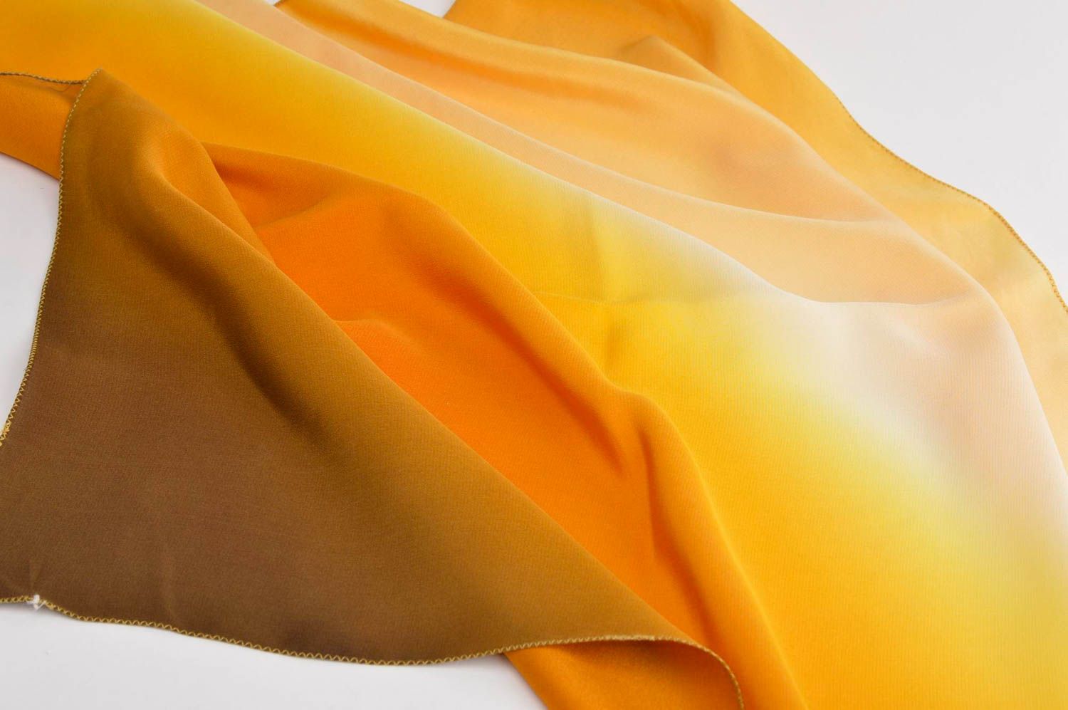 Желтый платок ручной работы платок из шелка женский аксессуар расписной фото 2