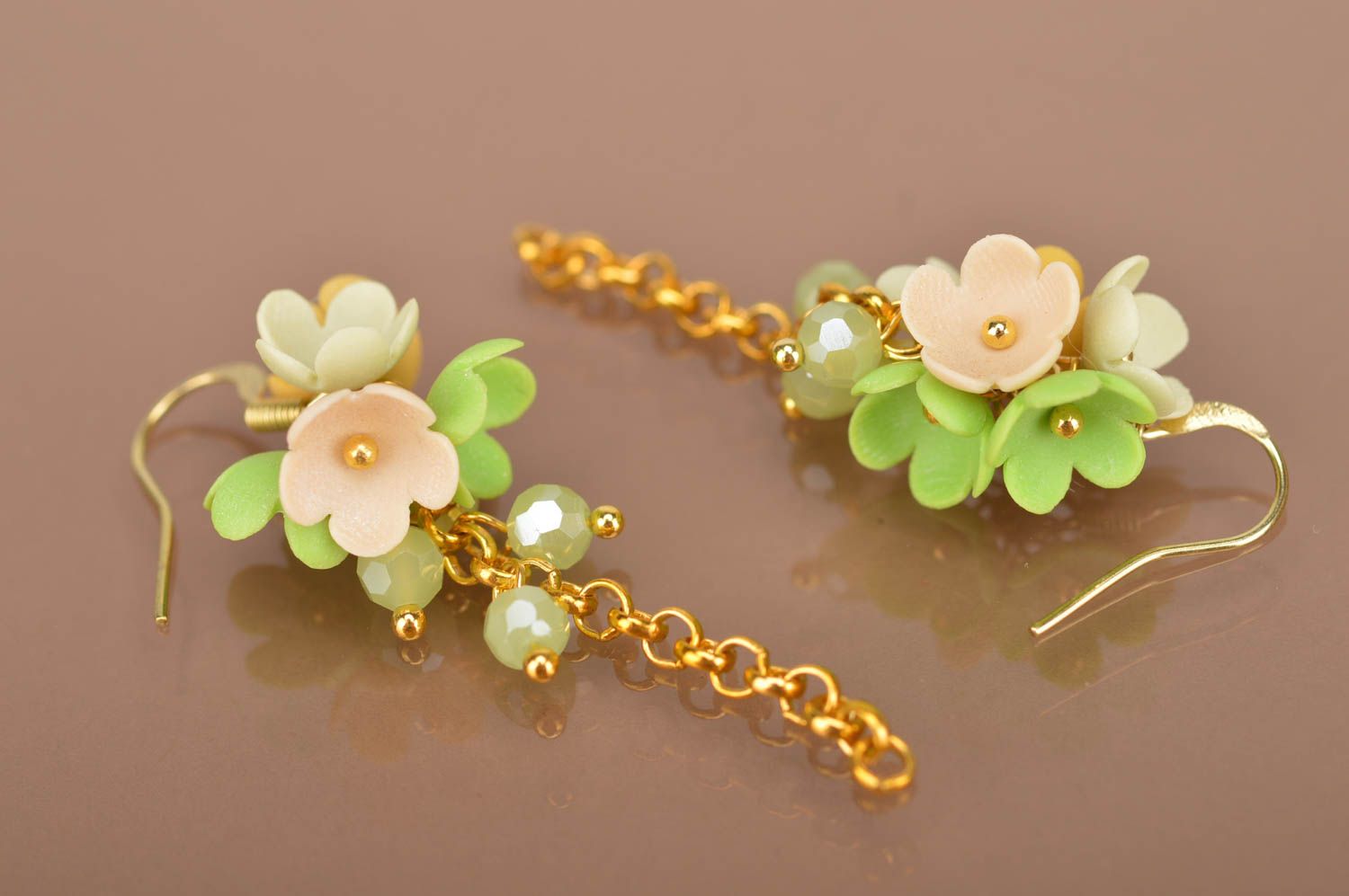 Gentle handmade polymer clay flower earrings plastic earrings designs gift ideas photo 3
