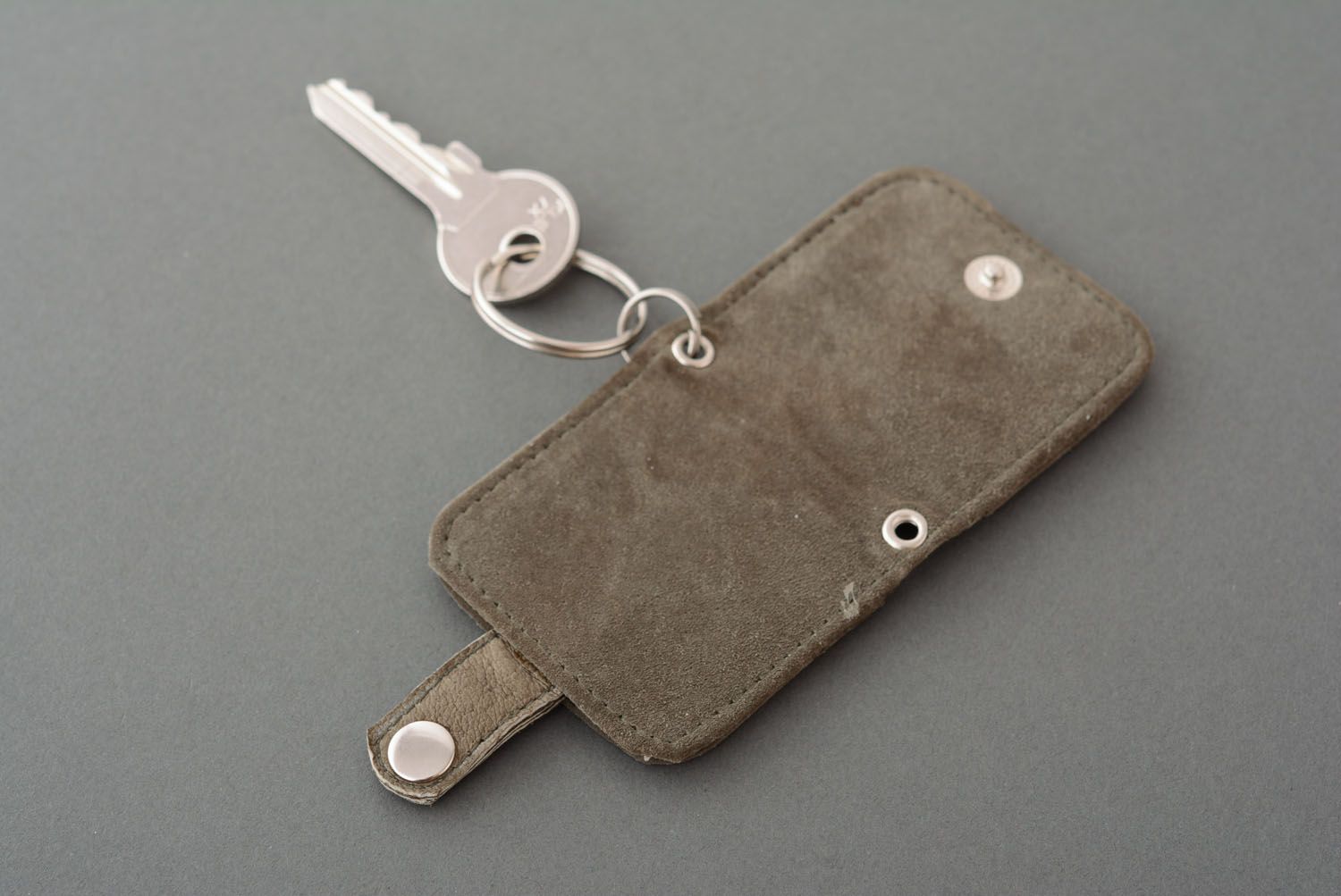 Leather keychain photo 3