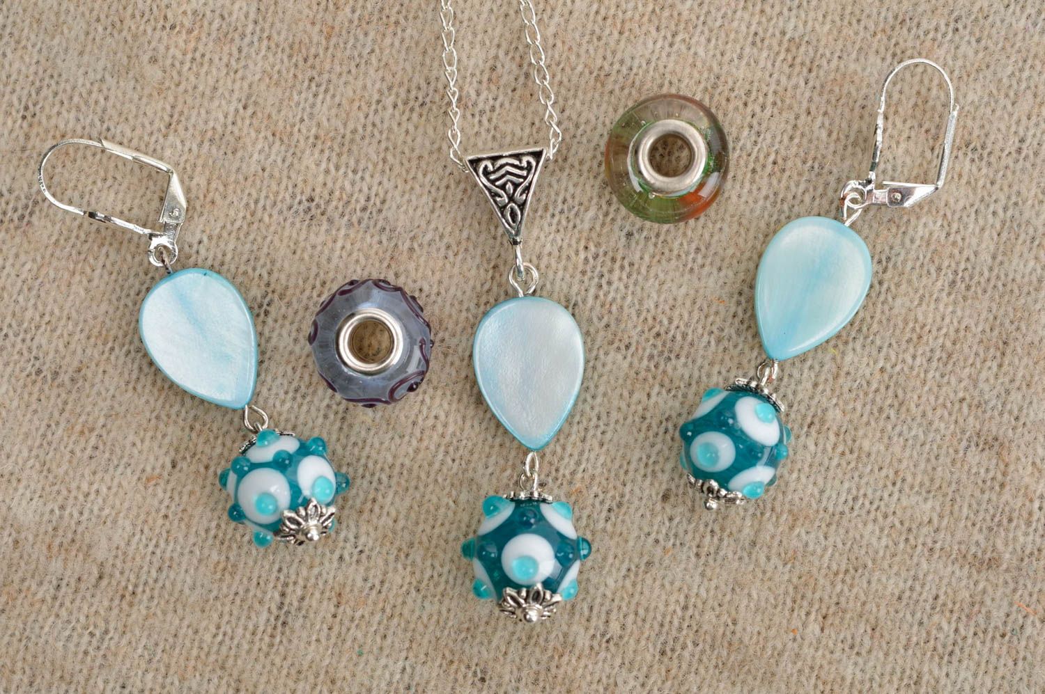 Stylish handmade glass earrings glass pendant cool jewelry set designs photo 1