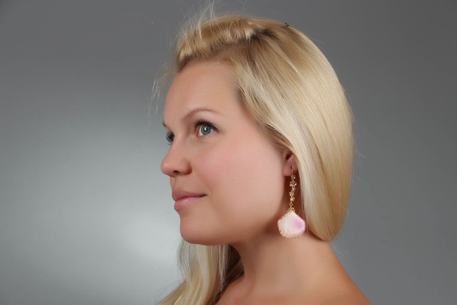 Long dangle earrings coated with epoxy photo 4