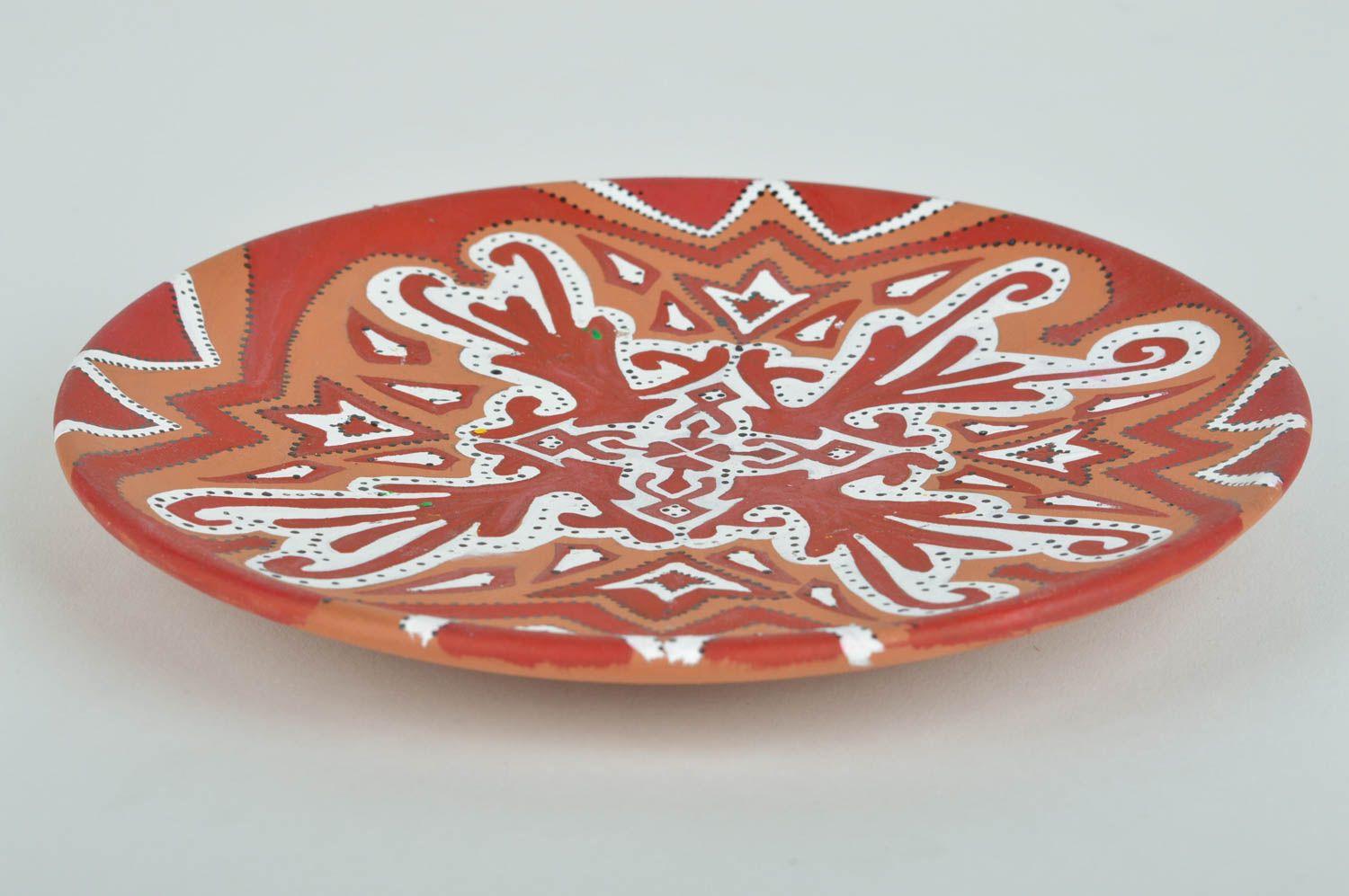 Prato decorativo de cerâmica com pintura com tintas acrílicas feito à mão Fogo foto 4