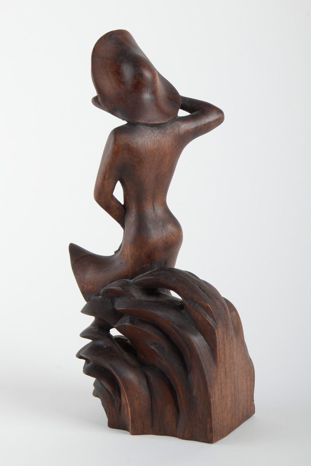 Statuette décorative en bois faite main originale en forme de jeune fille photo 3