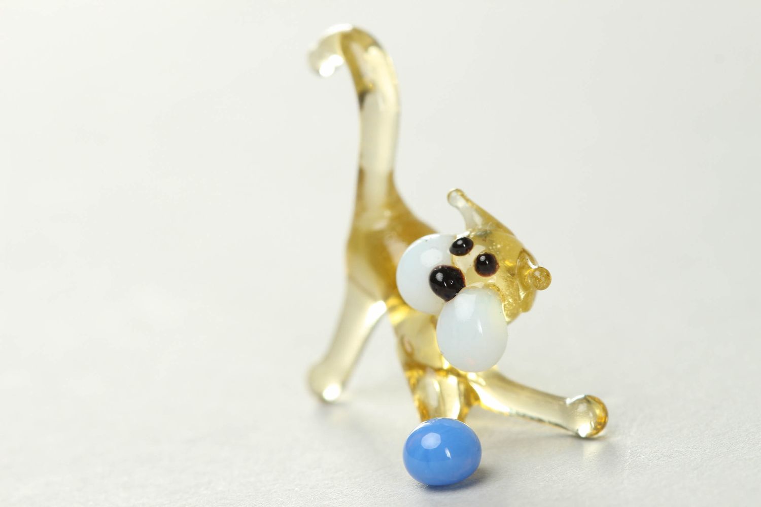 Figura de cristal con forma de gato en técnica de lampwork foto 2