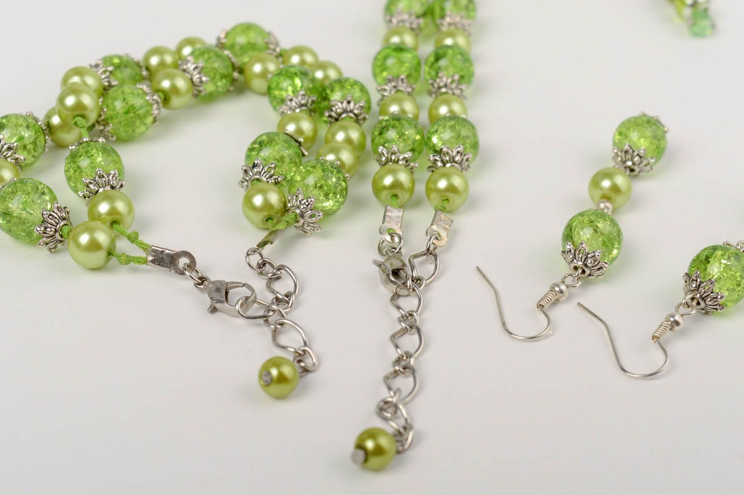 Handmade Venetian glass beaded green jewelry set necklace bracelet and earrings photo 4