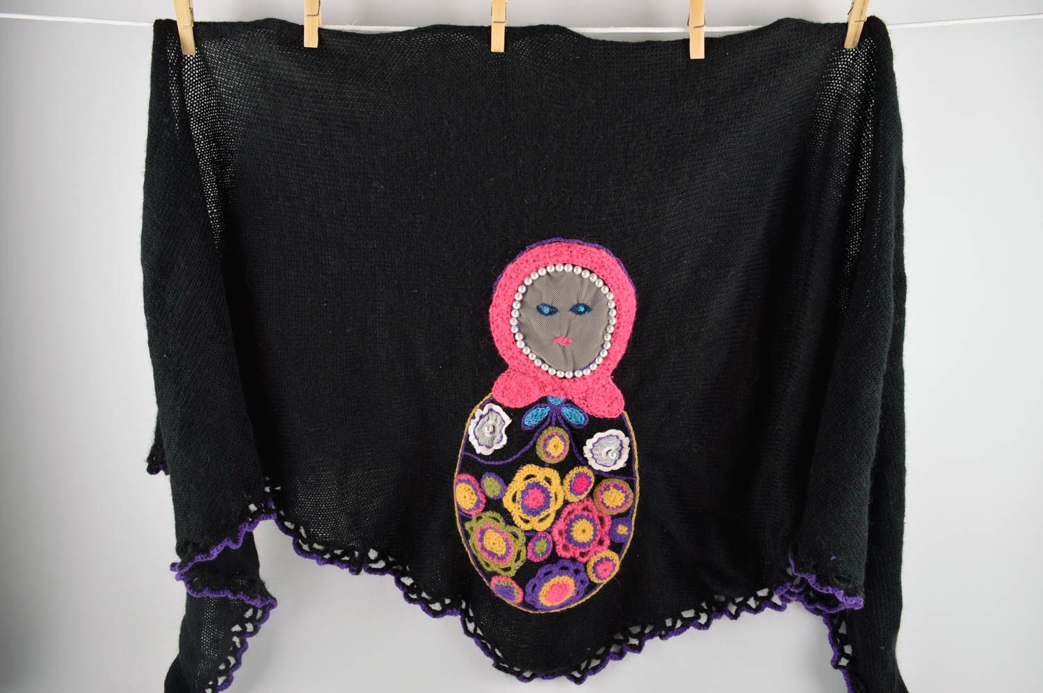 Bufanda artesanal de lana con ornamento accesorio de mujer regalo original  foto 1