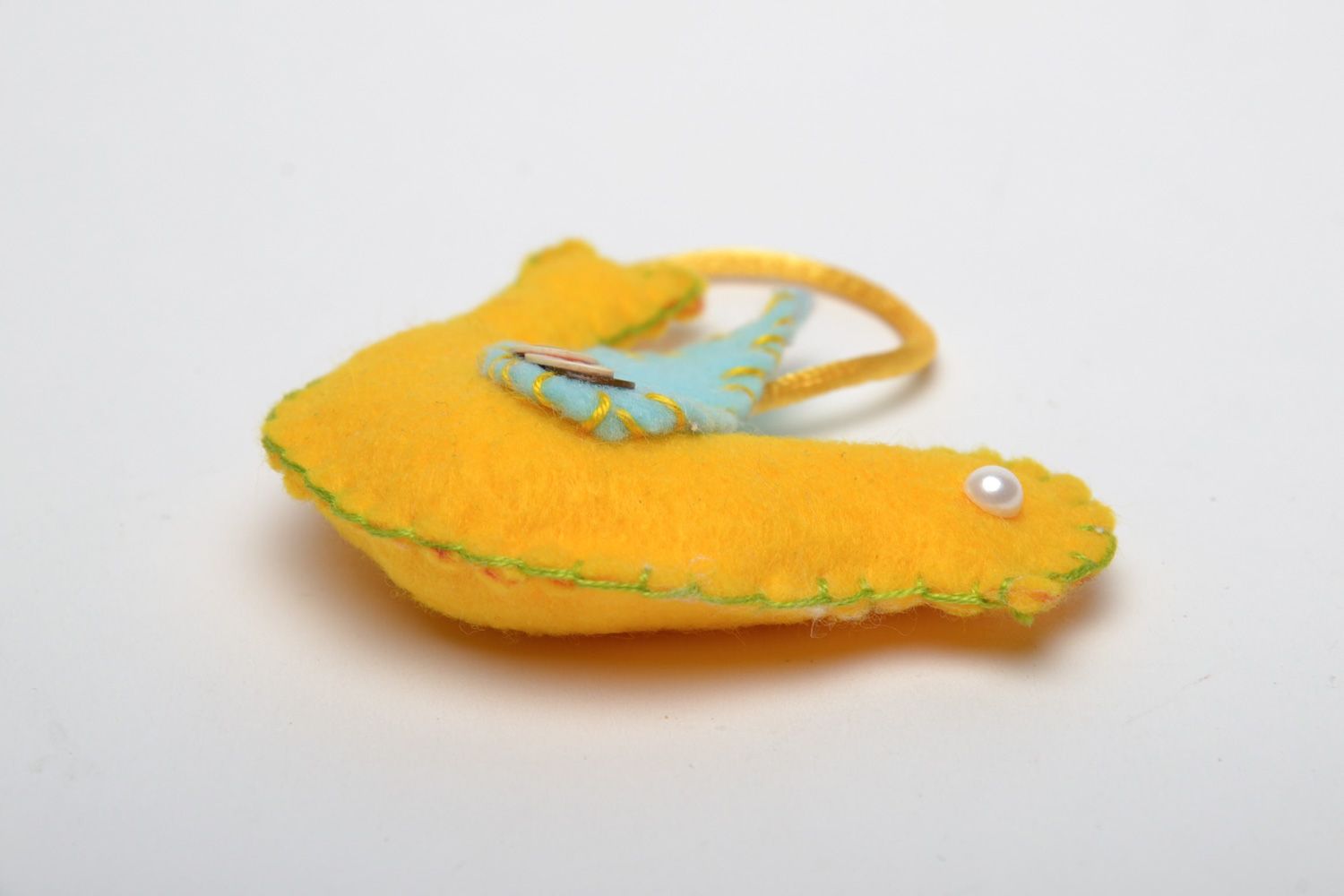 Suspension décorative en feutrine faite main en forme de petit oiseau jaune photo 4