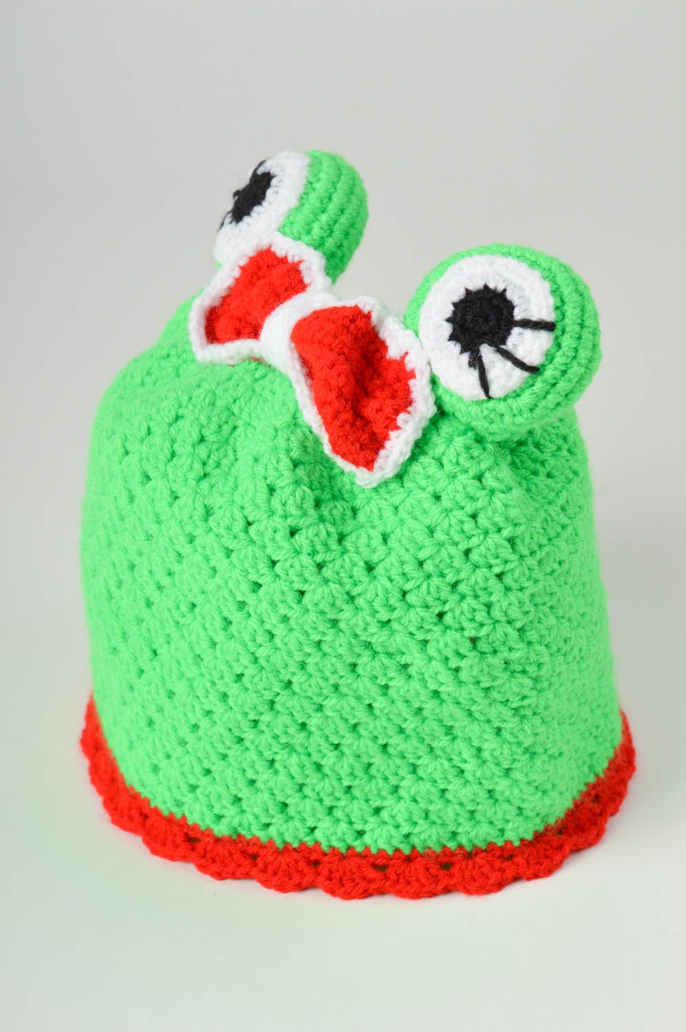 Bonnet tricot fait main Chapeau au crochet grenouille Vêtement enfant design photo 5