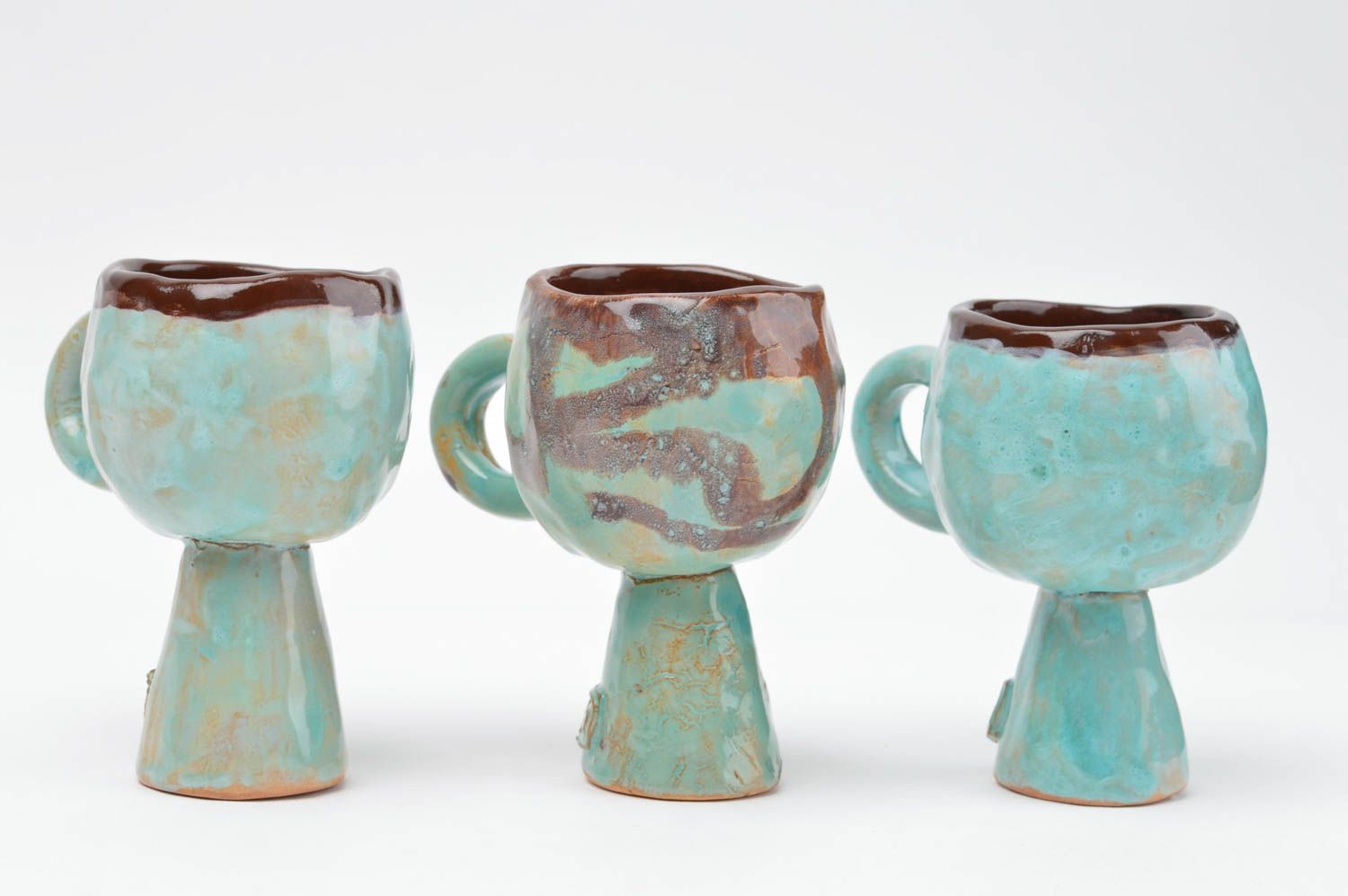Set of 3 three ceramic coffee cup with handles in gold and turquoise color photo 2