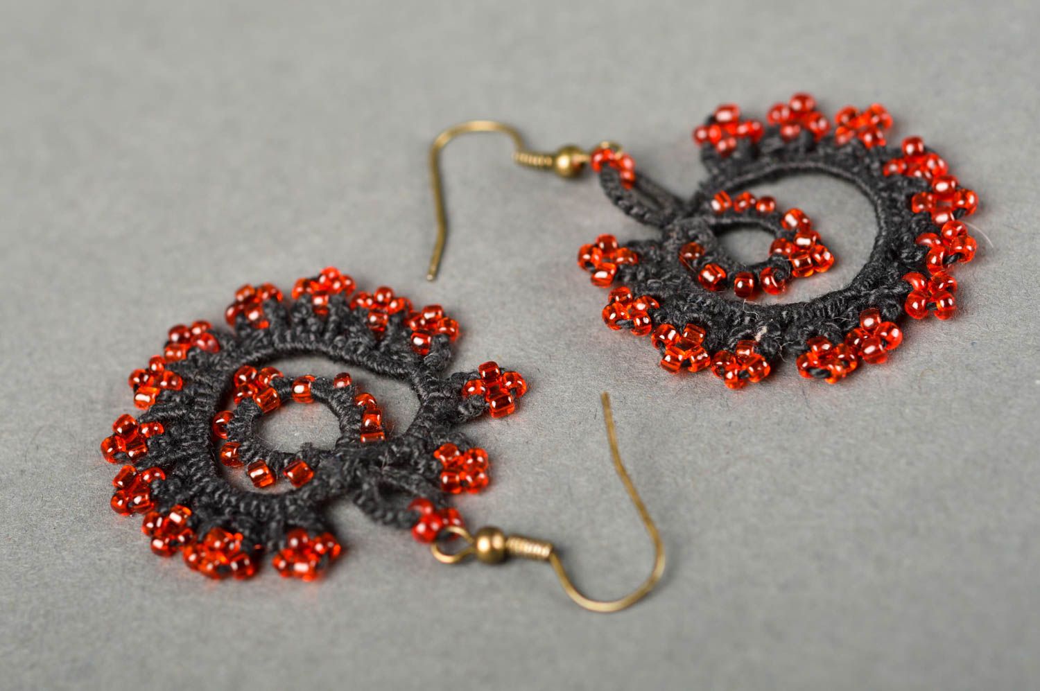 Cute handmade beaded earrings textile earrings tatting ideas artisan jewelry photo 5