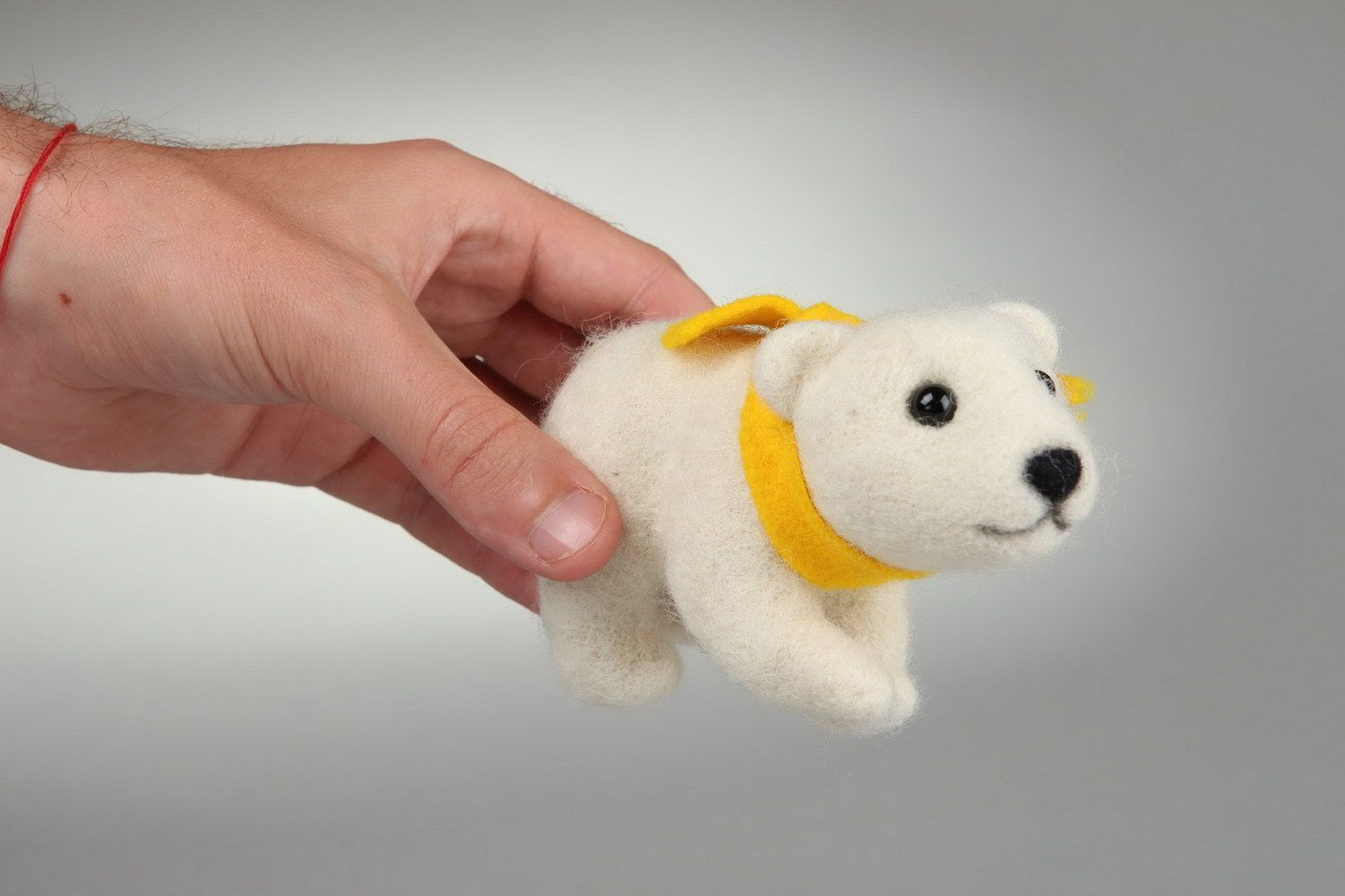 Мягкая игрушка из шерсти Белый мишка, валяние фото 4