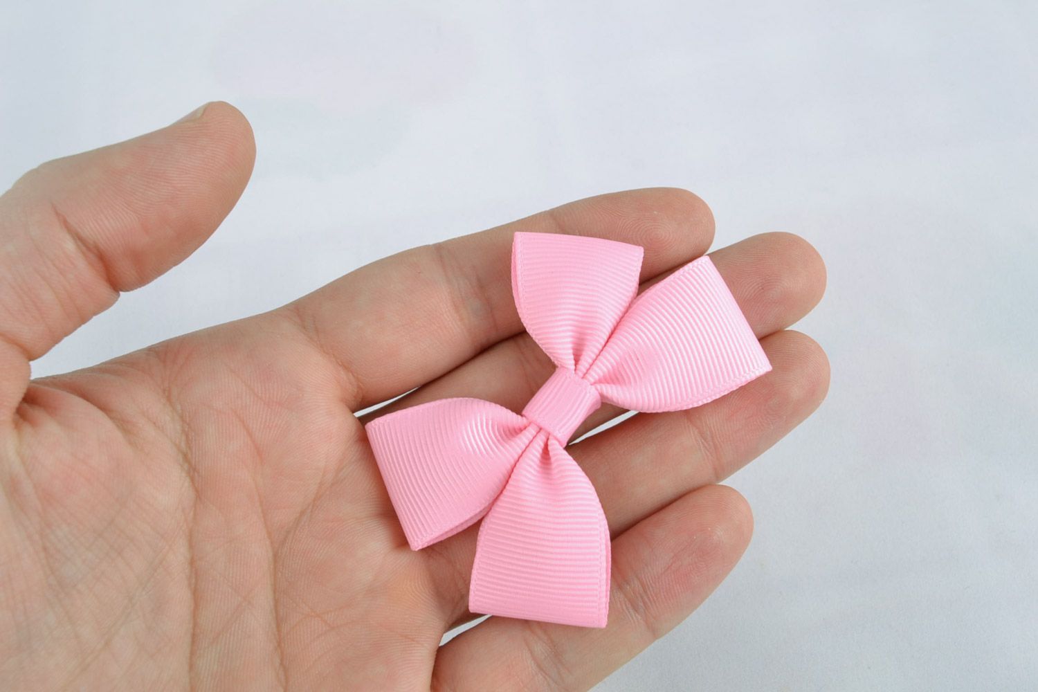 Handmade beautiful stylish pink ribbon bow for hairstyles or brooches hair accessories photo 2