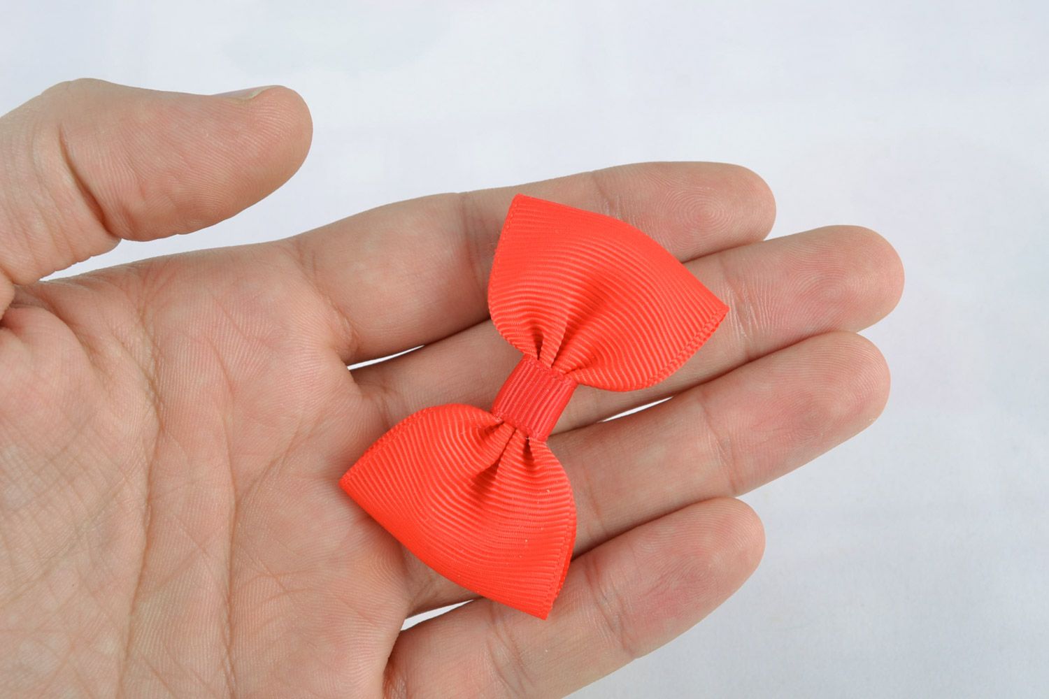 Handmade red rep ribbon bow hair clip textile hair accessories photo 2