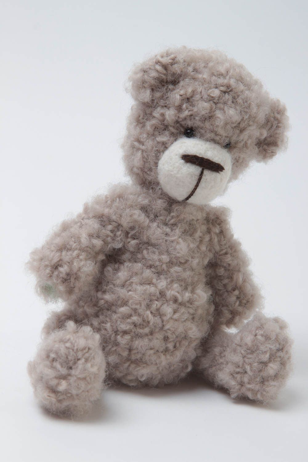 Игрушка ручной работы игрушечный медведь вязаный игрушка мишка бежевый фото 2