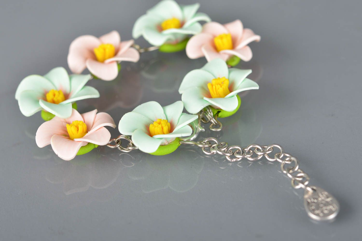 Beautiful handmade metal chain bracelet with gentle polymer clay flowers photo 5