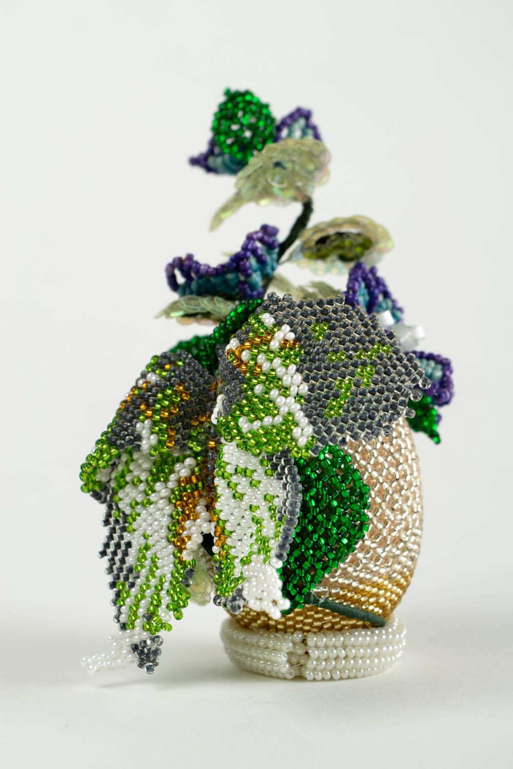 Handmade Easter decor Easter egg bead weaving souvenir ideas for decorative use photo 1