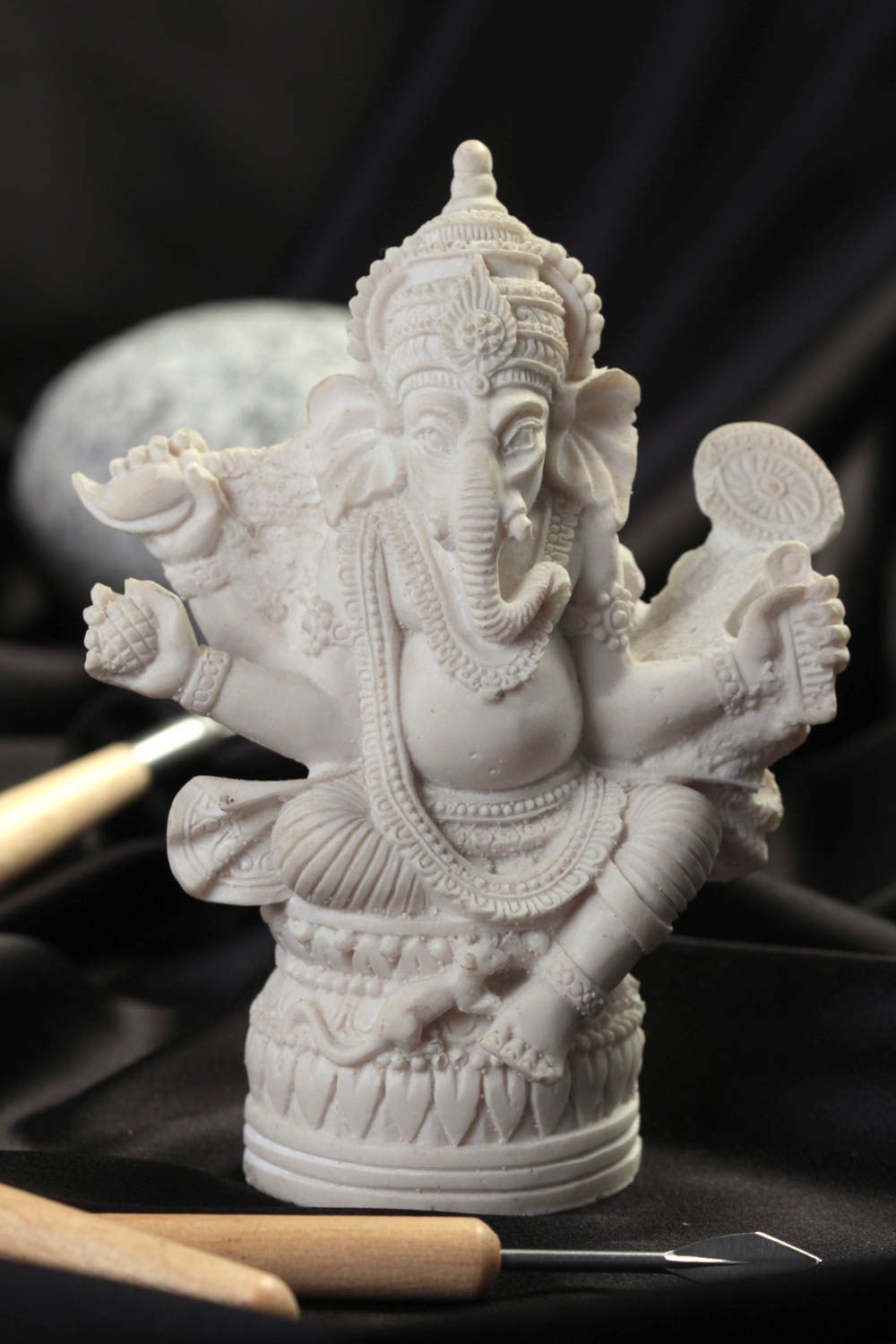 Figurine à peindre fait main Petite statuette Ganesh blanc Déco intérieur design photo 1