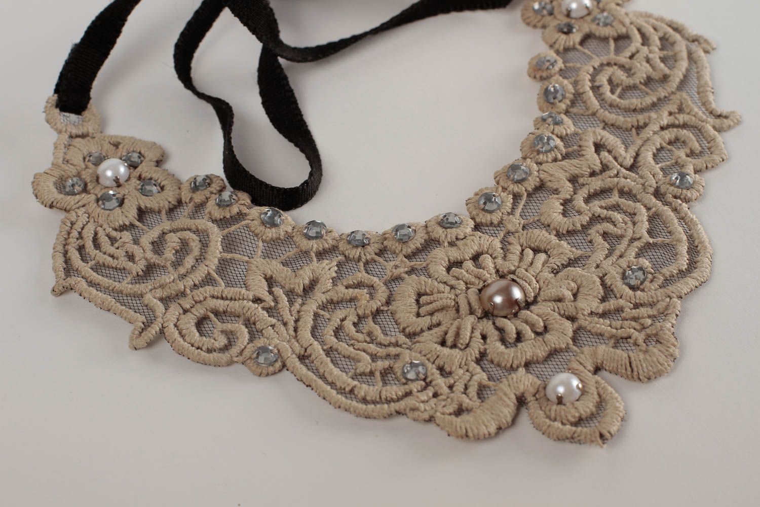 Collar para mujer artesanal collar hecho a mano lujoso accesorio para mujer foto 5