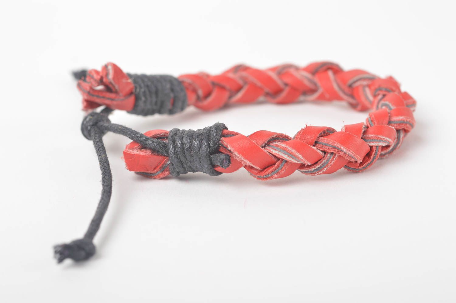 Beautiful handmade braided leather bracelet cool jewelry bracelet designs photo 4