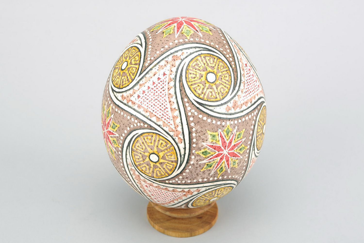 Easter egg painted with hot wax Suastica with triquetrums photo 3