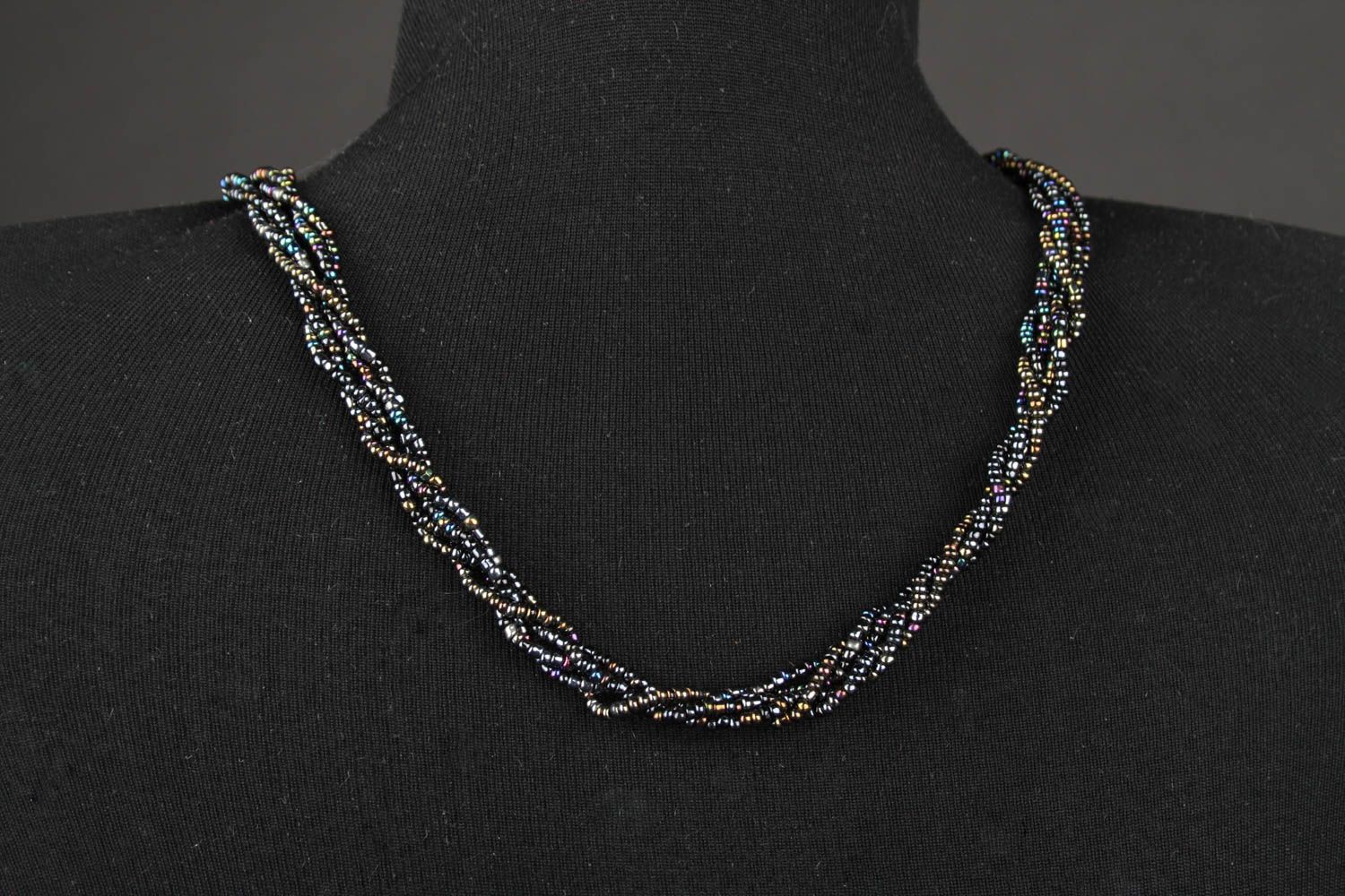 Collier noir Bijou fait main en perles de rocaille design stylé Cadeau femme photo 4