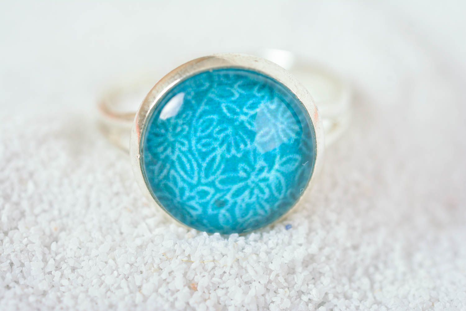 Кольцо ручной работы модная бижутерия с эпоксидной смолой круглое кольцо голубое фото 2