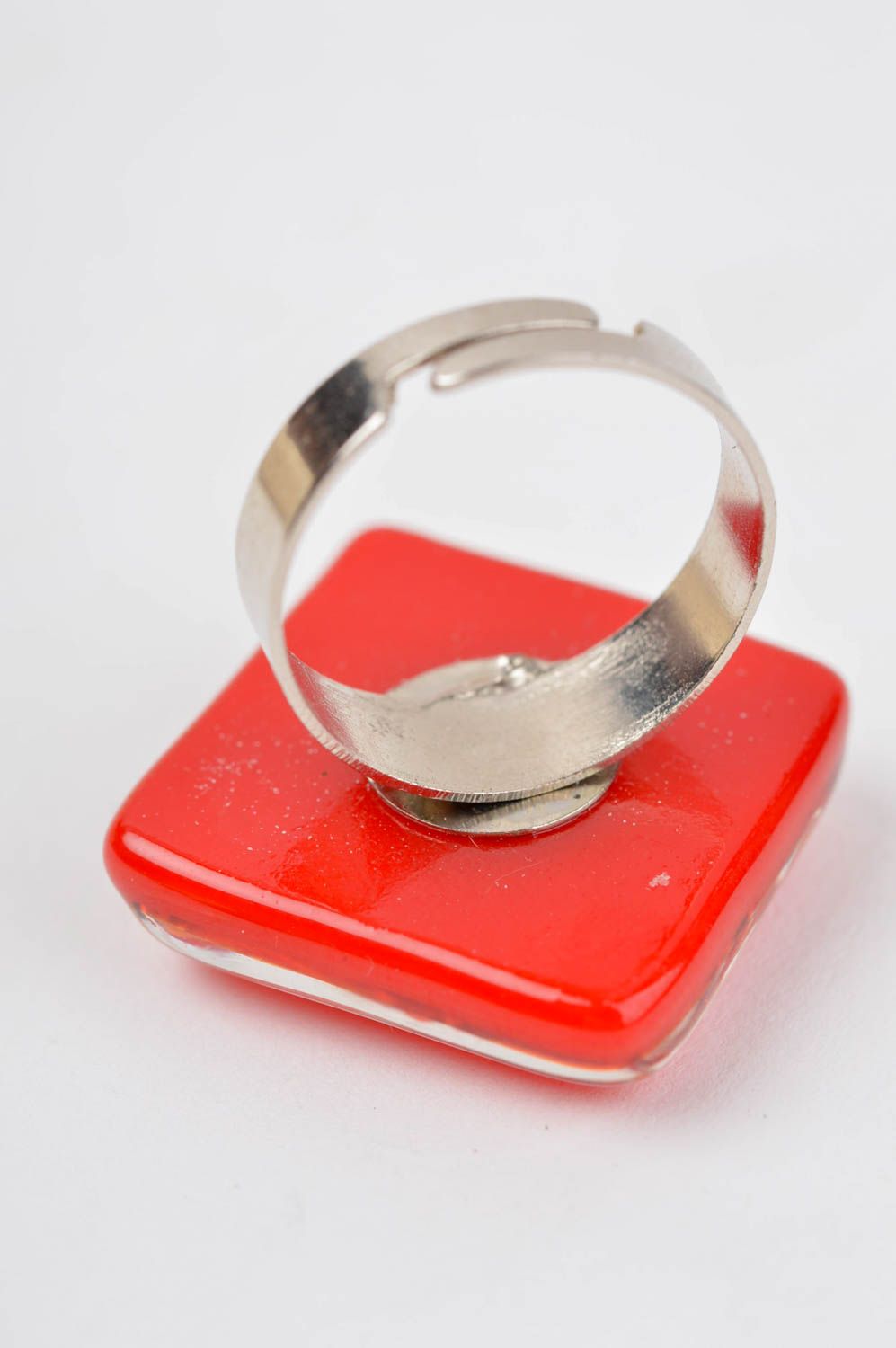 Кольцо ручной работы кольцо из стекла бижутерия из стекла красная стильная фото 3