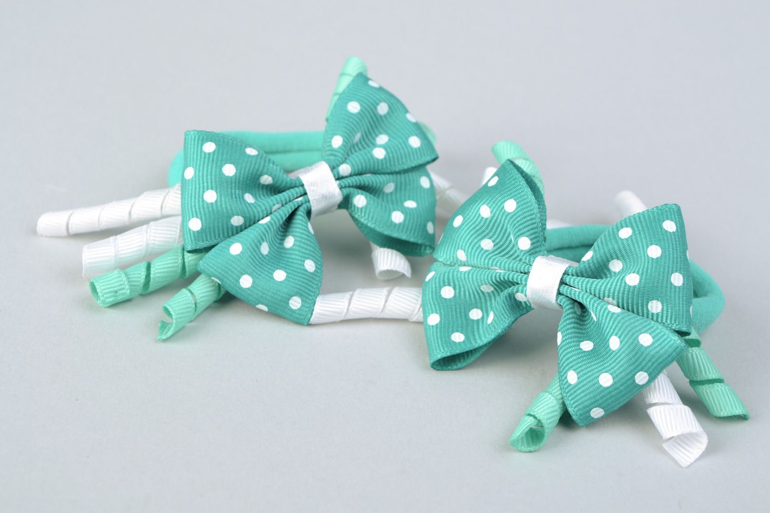 Set of handmade rep ribbon bow hair ties 2 items photo 1