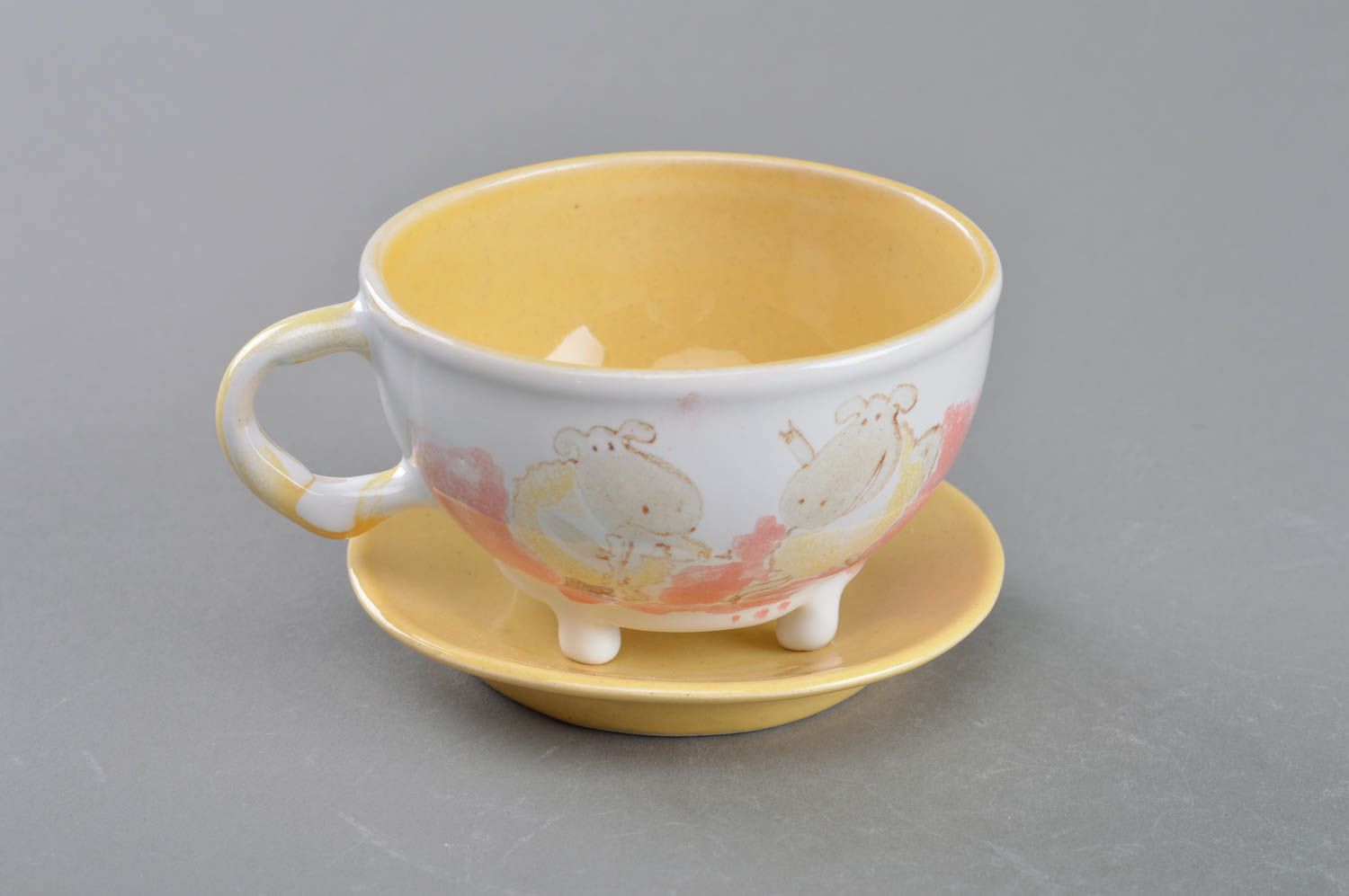 Tasse et soucoupe en porcelaine peintes de glaçure faites main originales Brebis photo 1