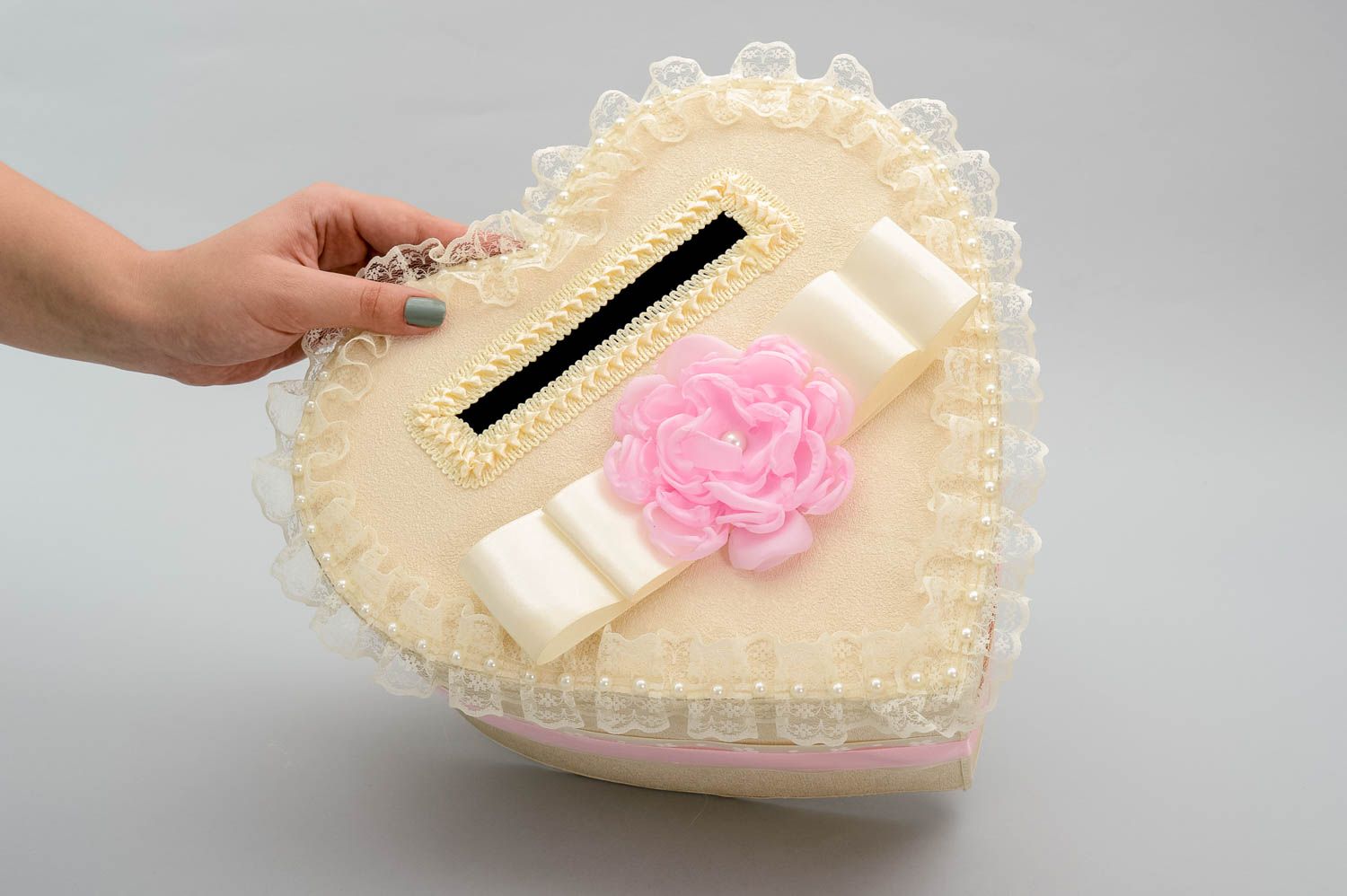 Caja de cartón artesanal en forma de corazón artículo para boda regalo original foto 5