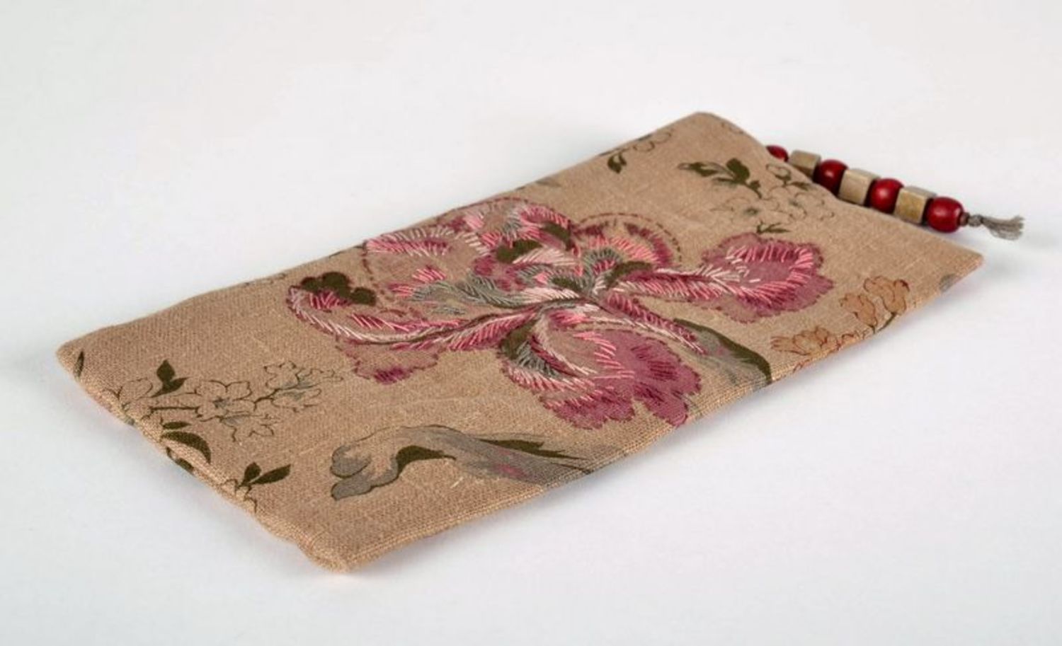 Beauty bag clutch with pink flowers photo 2