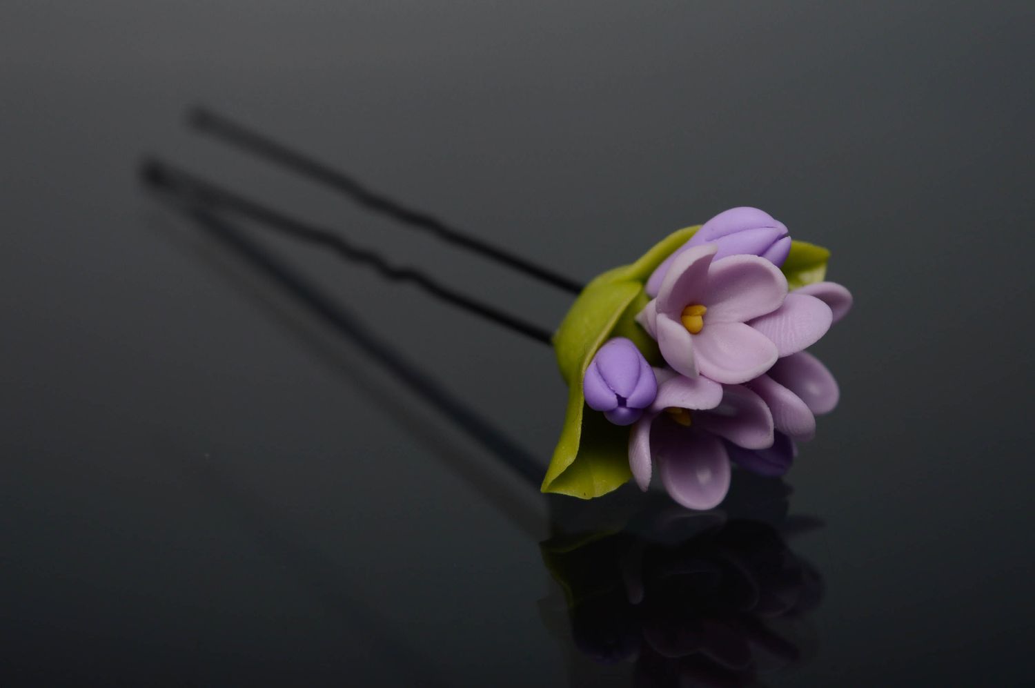 Épingle à cheveux en porcelaine froide faite main originale avec fleurs Lilas photo 1