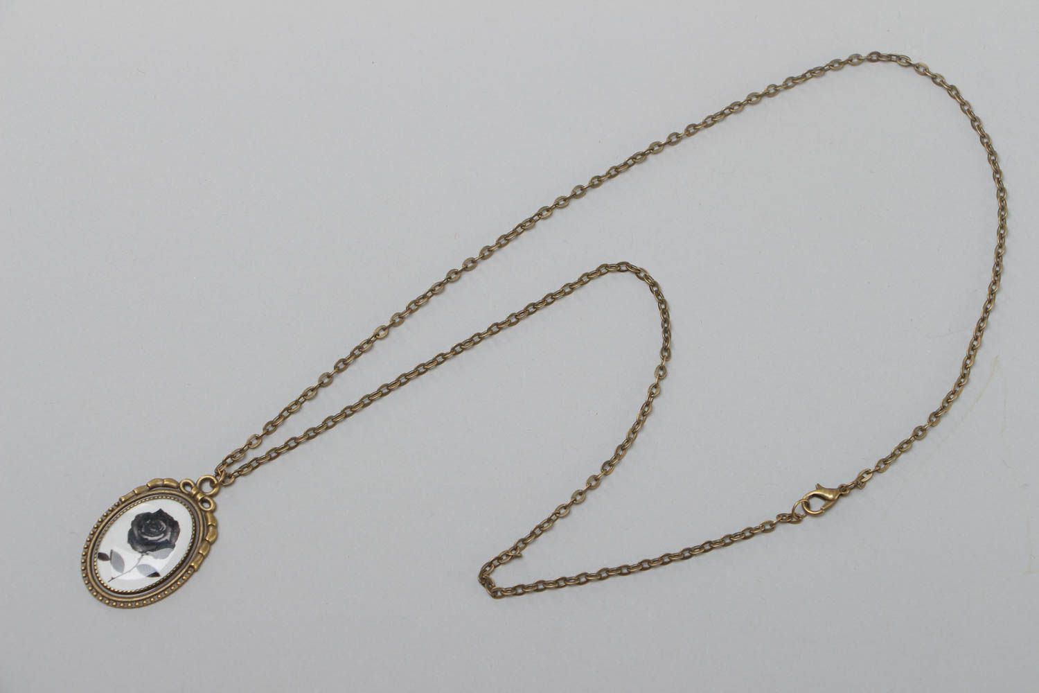 Handmade vintage glass glaze neck pendant with long chain 610 mm photo 2
