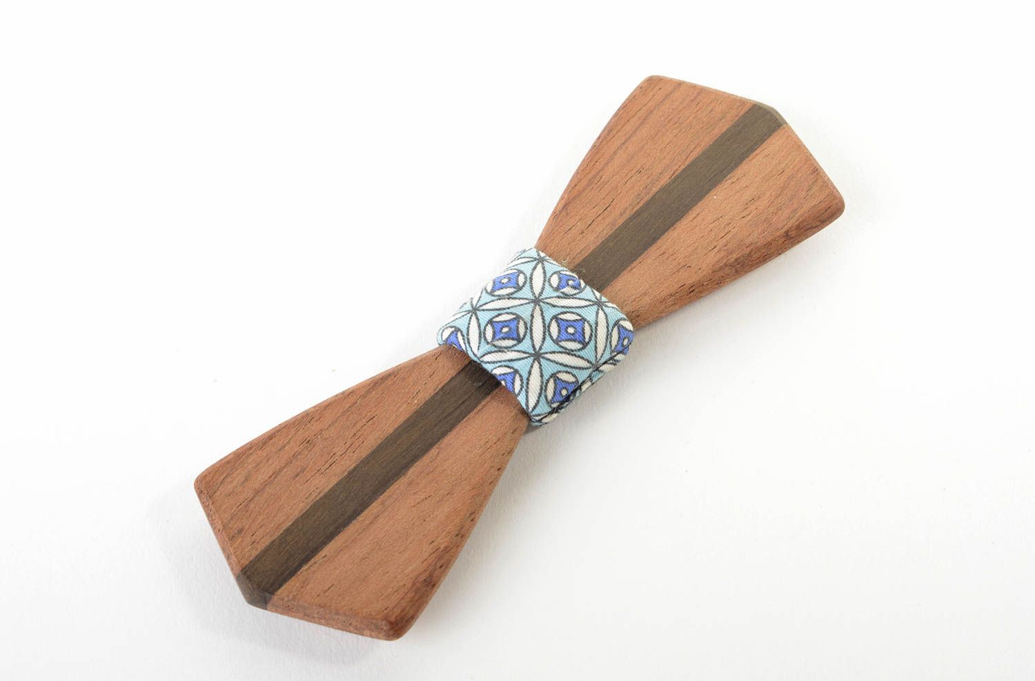 Originelle Fliege aus Holz handmade Accessoire für Männer Krawatte Fliege foto 2