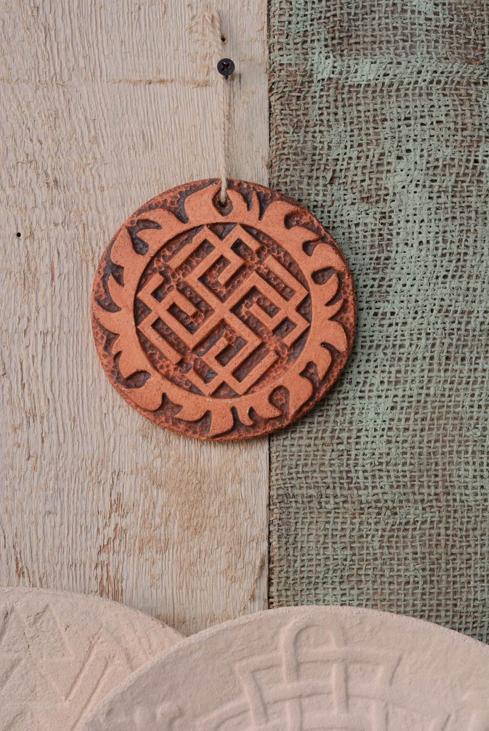 Pingente talismã de interior com o símbolo antigo eslavo de sabedoria Rodimich foto 3