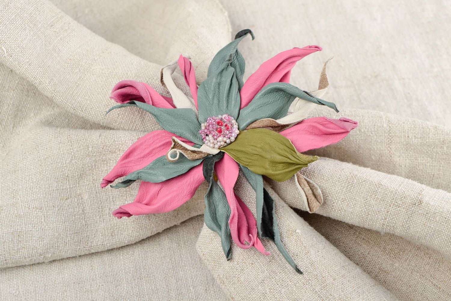 Handmade brooch jewelry leather accessories flower brooch leather flowers photo 1