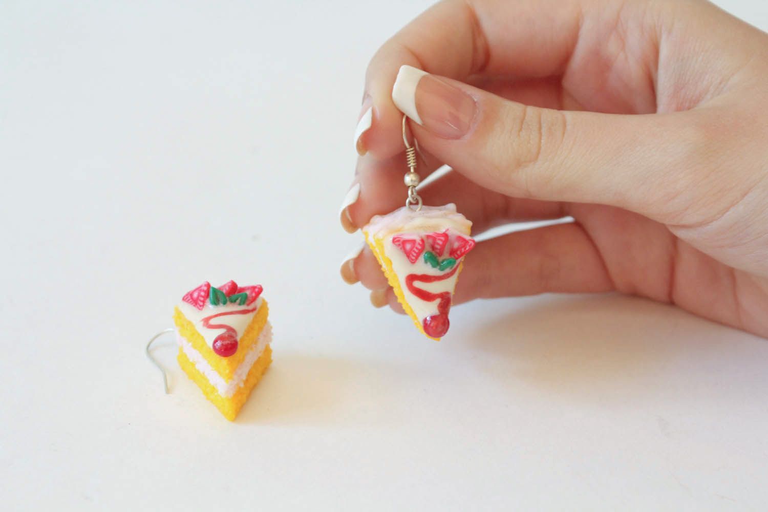 Polymer clay earrings Strawberry Cake photo 5