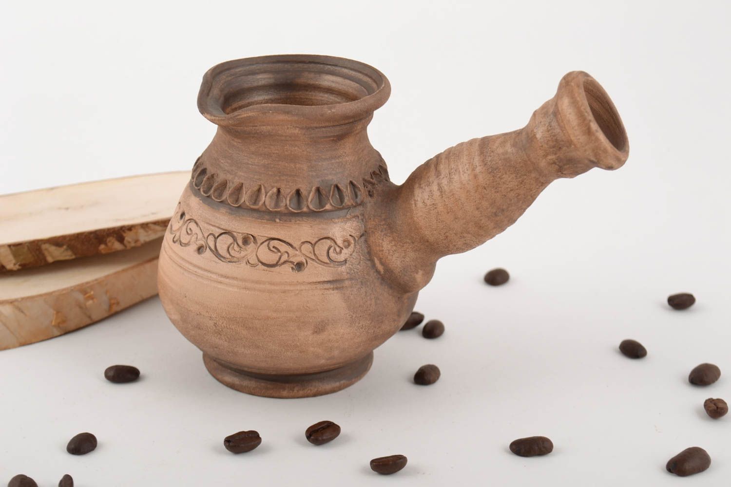 Cafetera turca cezve artesanal modelada a mano de arcilla de 250 ml de capacidad foto 1