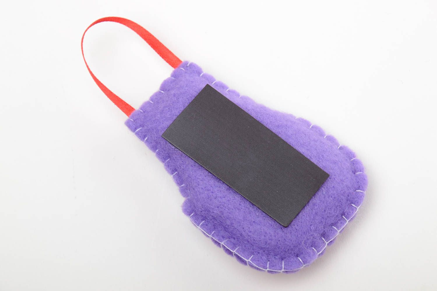 Handmade small felt soft toy fridge magnet bright violet apron with red pocket photo 3