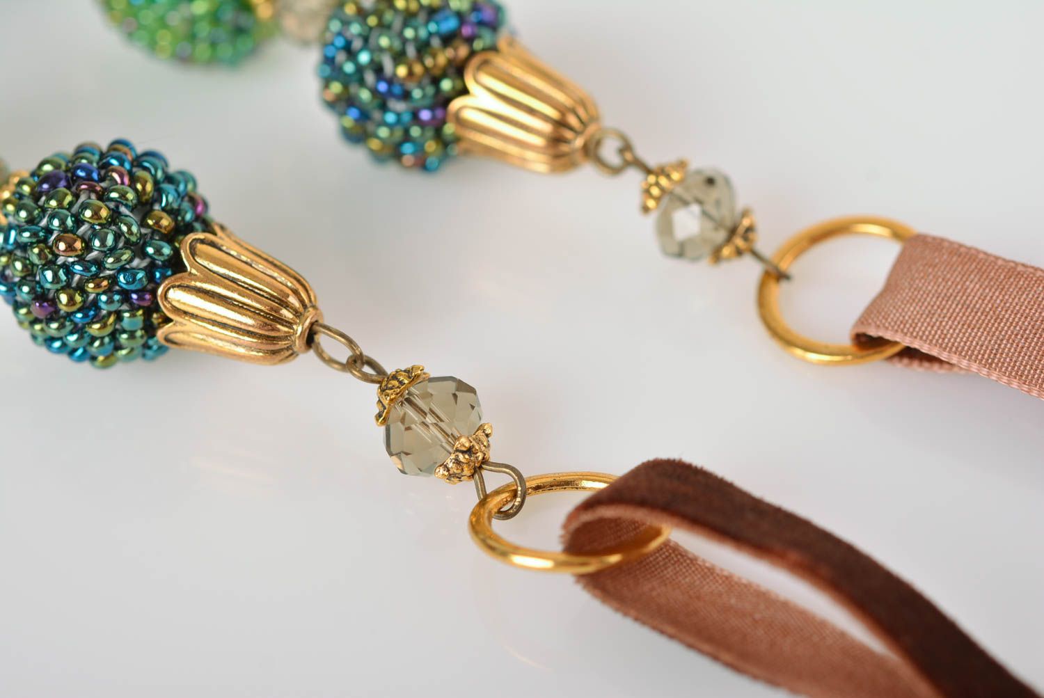 Damen Halskette handgeschaffen Designer Schmuck Collier aus Glasperlen grün foto 4