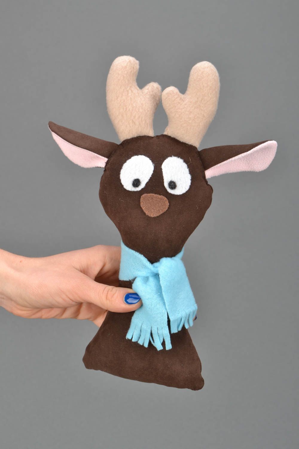 Soft toy deer photo 2
