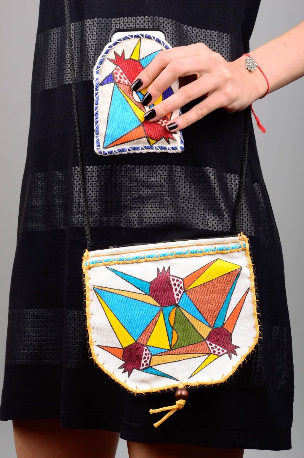 Damen Umhängetasche handmade Handy Tasche Designer Accessoires mit Bemalung  foto 3