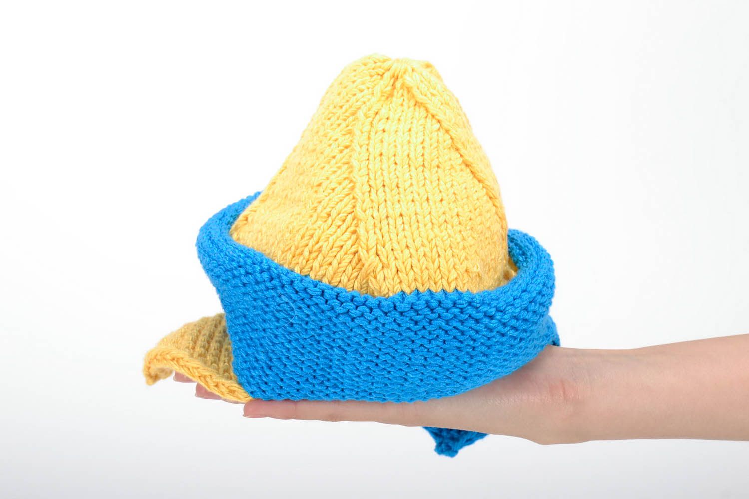 Children's knitted hat photo 5